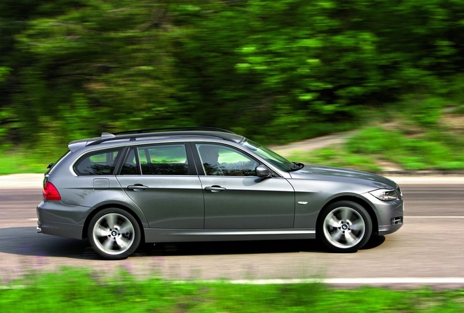 BMW 320i Touring Navigator (E91) LCI