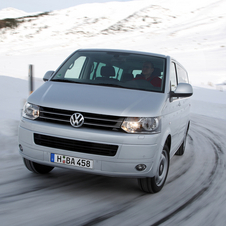 Volkswagen Caravelle 2.5 TDi 174cv 9L Highline