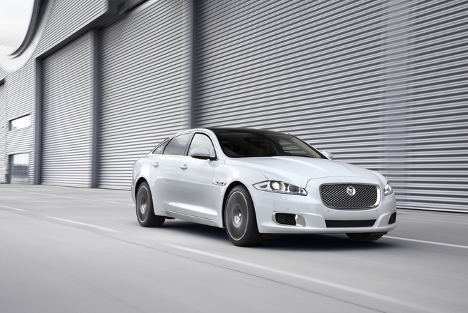 Jaguar XJ Ultimate Edition melhora conforto do XJ