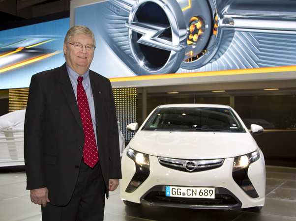 Governments investing in alternative fuel technologies Governments investing in alternative fuel technologies