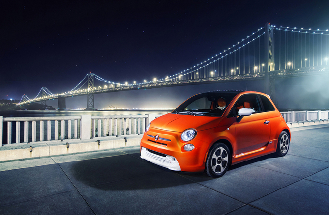 O 500e é único modelo elétrico da Chrysler e da Fiat O 500e é único modelo elétrico da Chrysler e da Fiat