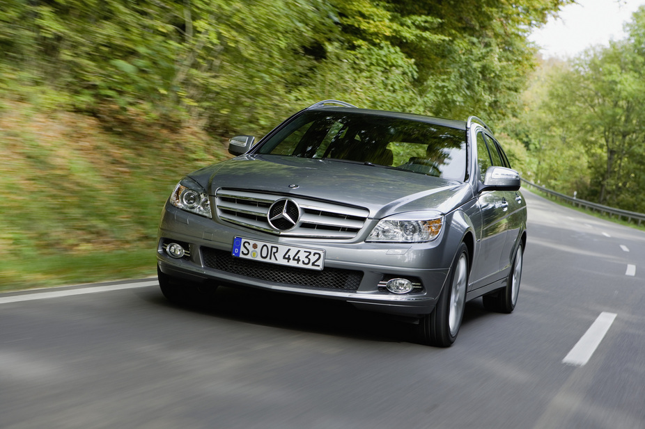 Mercedes-Benz C Station 200 CGI BlueEfficiency Auto