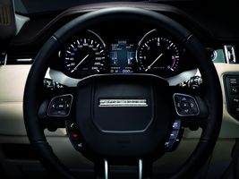 Range Rover Evoque: the smaller and greener crossover