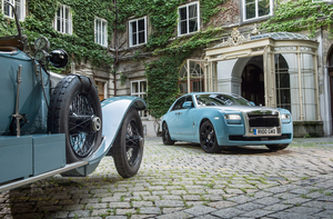 Newer Rolls-Royce cars also joined the rally