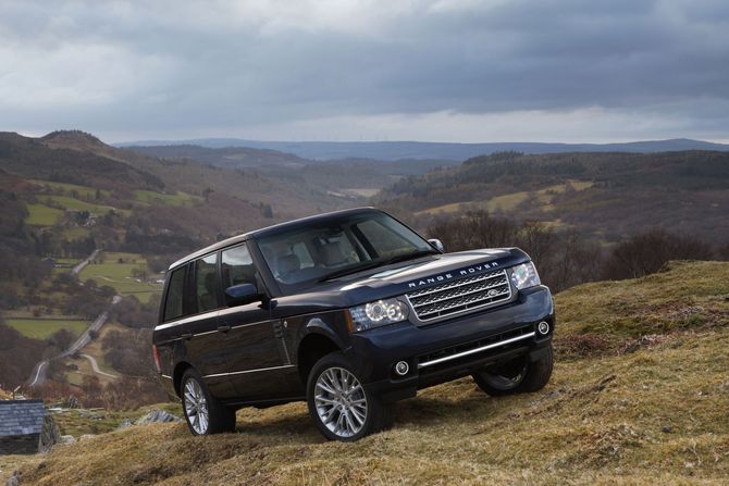 Land Rover presents the 2011 Range Rover Land Rover presents the 2011 Range Rover