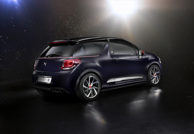 Imaginées pour mettre en avant la DS 3 Nouvelle Signature Lumineuse