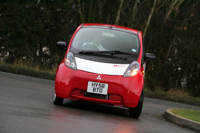 Drivers more confident on electric cars and enjoying low refueling costs Drivers more confident on electric cars and enjoying low refueling costs