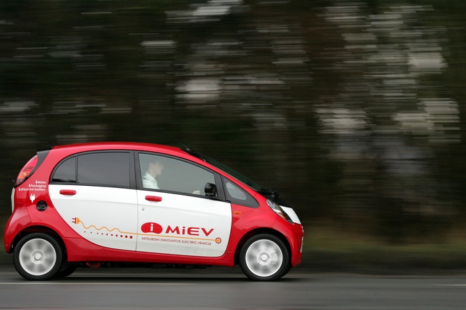 Drivers more confident on electric cars and enjoying low refueling costs Drivers more confident on electric cars and enjoying low refueling costs