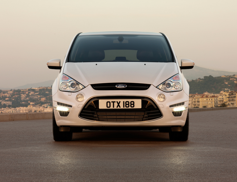 Ford S-MAX 2.0TDCi 200cv Titanium S 7L