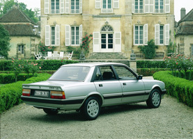 Peugeot 505 V6