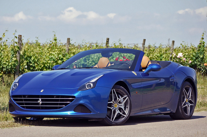 Ferrari California T