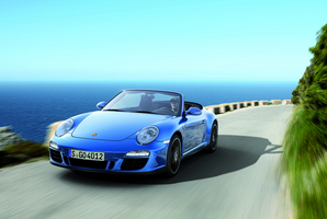 Porsche adds all-wheel drive to the Carrera GTS