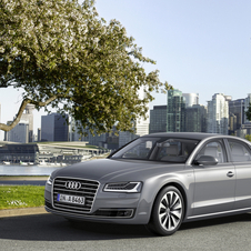 Audi A8 Hybrid tiptronic