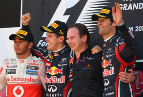 Vettel retunrs to wins and hands title to Red Bull