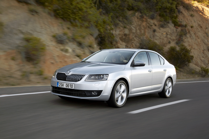 A terceira geração do Skoda Octavia foi anunciada no final de 2012