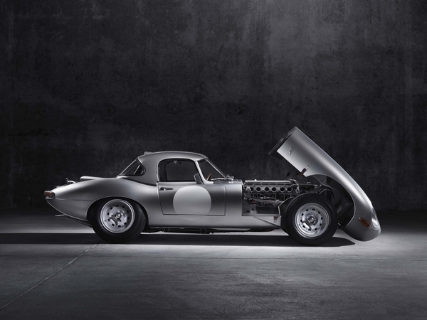 Jaguar E-Type Lightweight