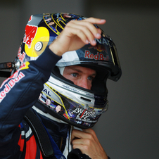 Webber takes pole in Silverstone as McLaren struggles