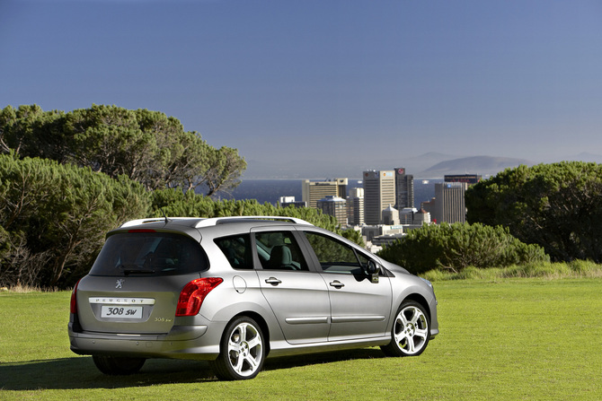 Peugeot 308 SW Executive 1.6 HDi 110 FAP