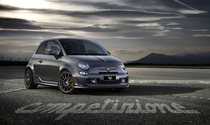 Fiat Details Abarth, Lancia and Its Own 2012 Lineup