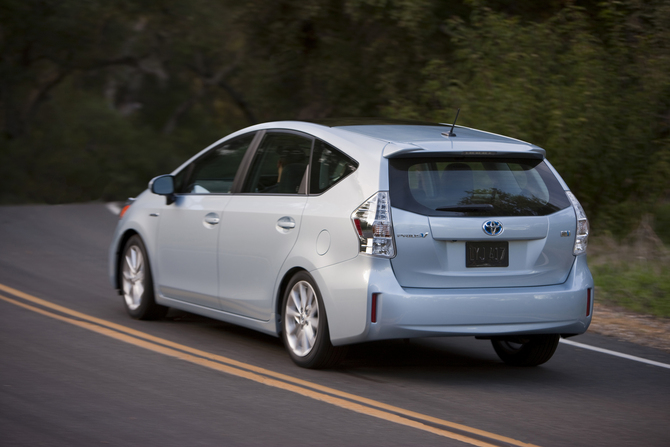 Prius Family grows in Detroit