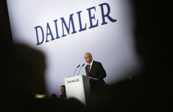 Daimler presents first quarter results Daimler presents first quarter results