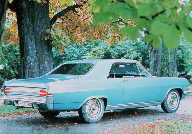 Opel Diplomat V8 Coupé