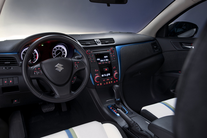 Suzuki debut Kizashi EcoCharge and Apex in New York Suzuki debut Kizashi EcoCharge and Apex in New York
