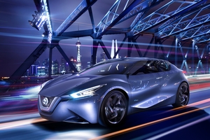 Nissan designed the Friend-ME to look best at night under city lights