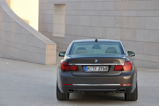 750Li (version limousine) 750Li (version limousine)