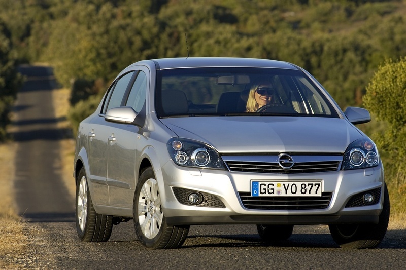 Opel Astra Sedan 1.3 CDTI