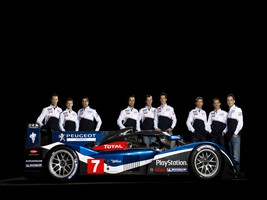 Peugeot reveals its 2011 Le Mans challenger