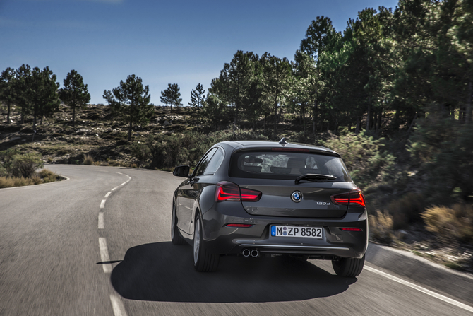 The rear lights are to follow the shape of the remaining BMW family