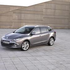 Renault Clio Sport Tourer 1.6 VVT GT Line TomTom AT