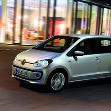 Volkswagen up!  1.0 white up! four-door