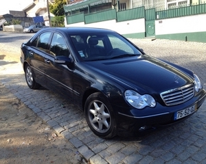 Mercedes-Benz C 320