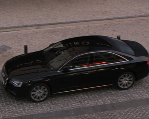 Audi A8 L 4.2 V8 TDI quattro 