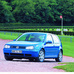 Volkswagen Golf 1.9 TDi 4Motion vs Renault Twizy Intens Black