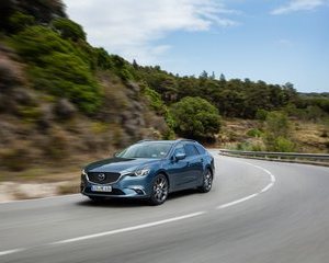 6 SW 2.2 SKYACTIV-D Excellence AWD