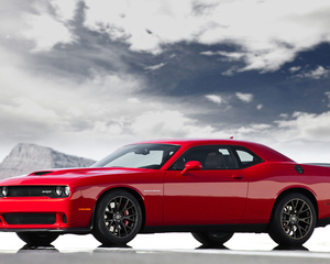 Challenger SRT Hellcat