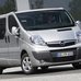 Dodge Coronet 500 R/T Hardtop vs Opel Vivaro Life 2.5 CDTI Cosmo Easytronic DPF