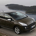 Peugeot 3008 Executive 2.0 HDi FAP vs Toyota Auris 2.0 D-4D Exclusive vs Land Rover Freelander 2  2.2 eD4 E