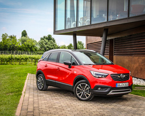 Crossland X 1.6 Turbo D Innovation