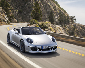 911 Carrera 4 GTS Cabriolet