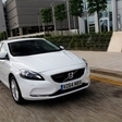 V40 D2 Kinetic Geartronic