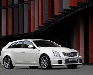 CTS-V Wagon Automatic